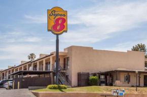 Отель Super 8 by Wyndham Barstow  Барстоу
